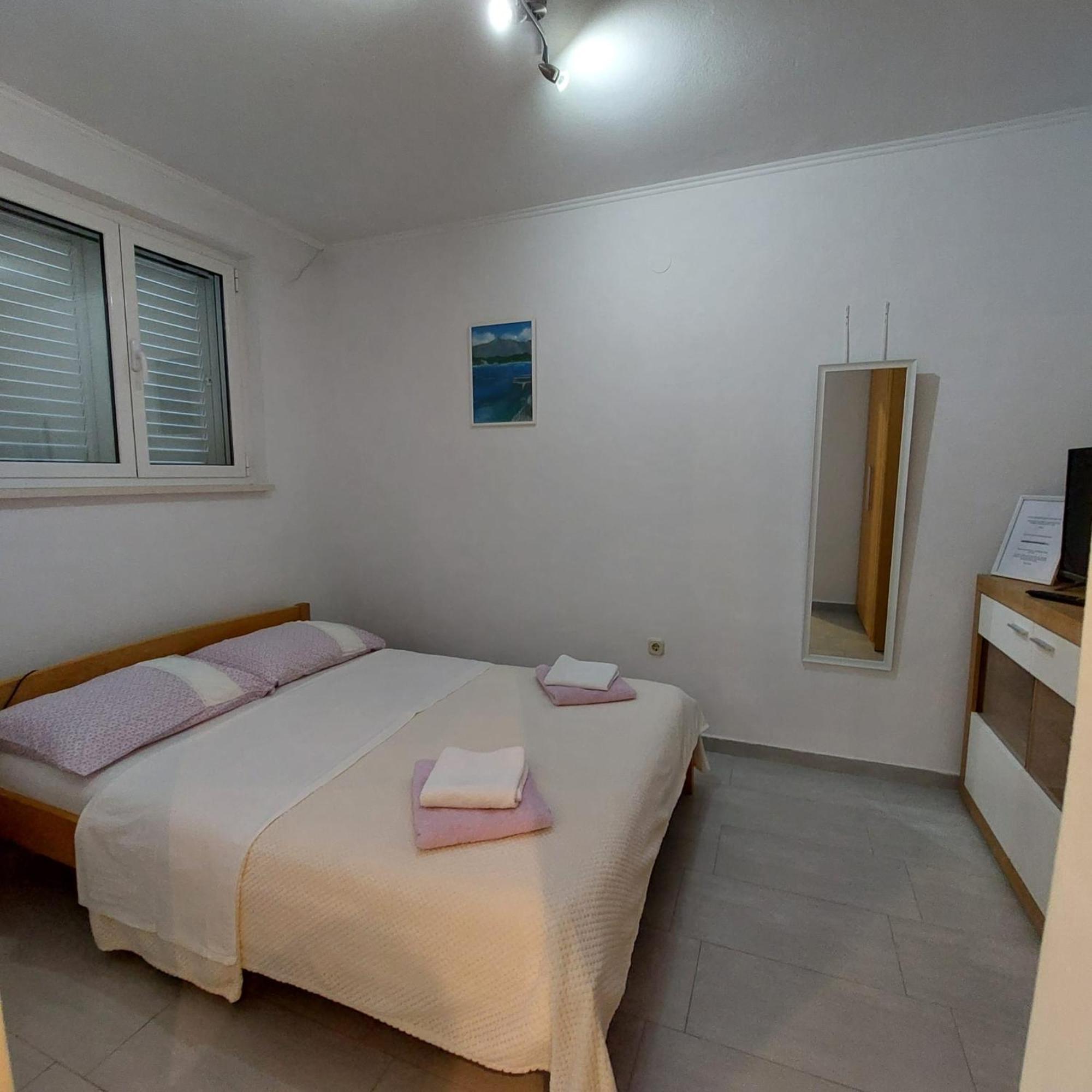 Apartment Ustavdic